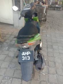 Yamaha EGO LC