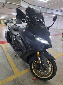 Yamaha TMAX