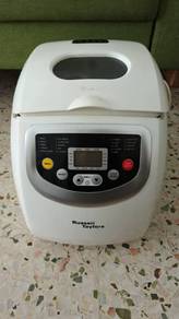 Bread maker Russell Taylor 
