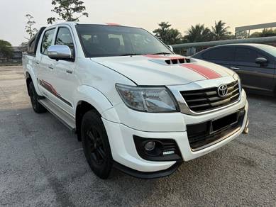 Toyota Hilux G TRD SPORTIVO in Klang, SGR