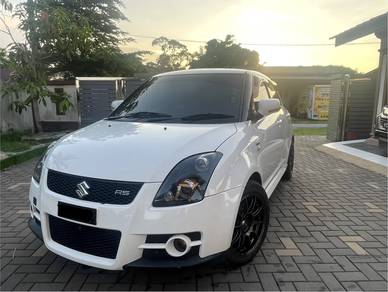 Suzuki Swift in Kota Bharu, KTN