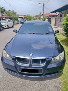 BMW 320i 20i (CBU) in Bandar Hilir, MLK