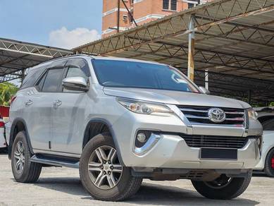 Toyota Fortuner VRZ 4x4 in Serdang, SGR
