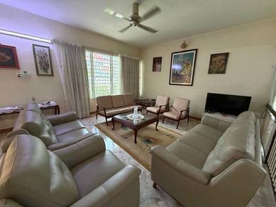 Semi-Detached House For Sale in Gelugor,PNG