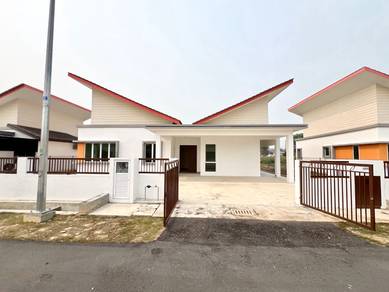 Bungalow House For Sale in Salak Tinggi,SGR