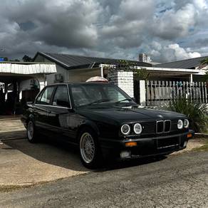 BMW 318i 18i in Kota Kinabalu, SBH