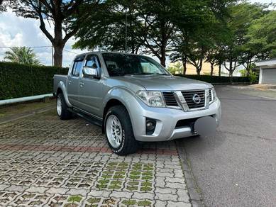 Nissan Navara COMFORT in Johor Bahru, JHR