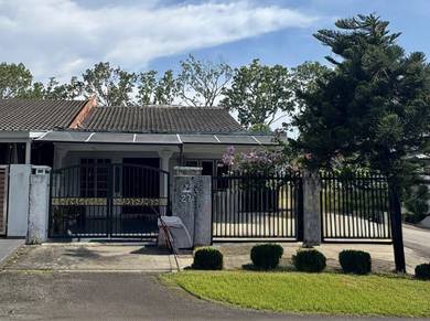 1-storey Terraced House For Sale in Kelana Jaya,SGR