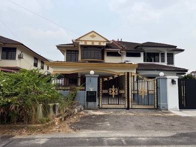 Cluster House For Sale in Perling,JHR