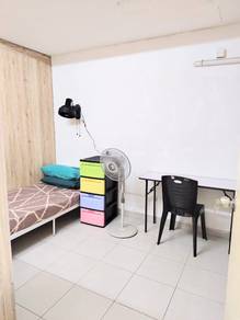 Room in Simpang Ampat, PNG