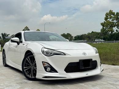 Toyota 86 in Setia Tropika, JHR