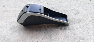 Toyota Wish sepet zge20 console box