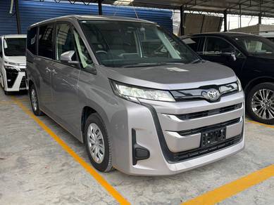2022 Toyota Noah X
