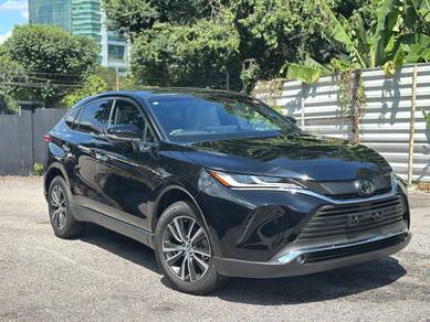 Toyota Harrier G in Taman Tun Dr Ismail, KUL
