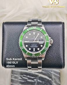Rolex Submariner Kermit 16610LV 40mm Chapter Ring