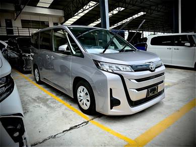 2022 Toyota Noah X