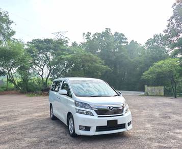 Toyota Vellfire X in Johor Bahru, JHR
