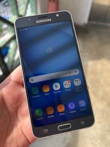 samsung j7 2016