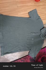 Burberry polo tee 