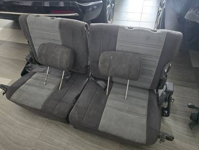 Toyota LAND CRUISER LJ78 back row seat