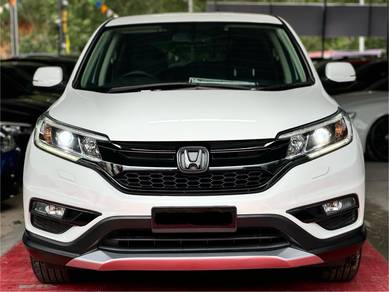 Honda CR-V 4WD in Desa Petaling, KUL