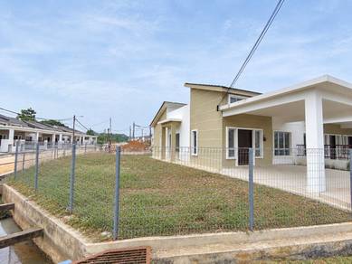 1-storey Terraced House in Batu Berendam,MLK
