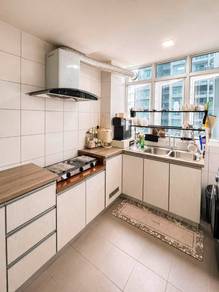 Condominium For Sale in SkyVilla Condominium (MJC)