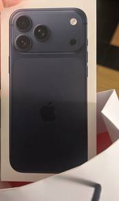 iPhone 17pro max blue 256g