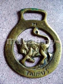 Vintage Brass Bottle Opener - Taurus (1960s)