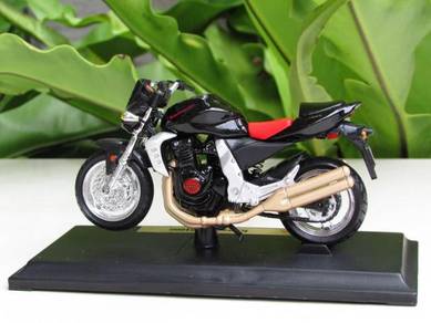 Maisto 1-18 (2004) Kawasaki Z1000 Black Sport Bike
