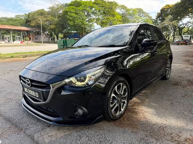 2017 Mazda 2 (LED LIGHTS)