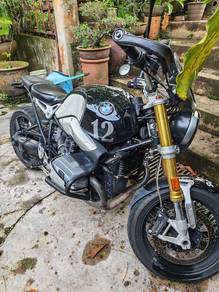 BMW R NINE T