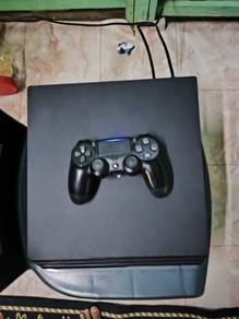 PlayStation 4 Pro 1TB