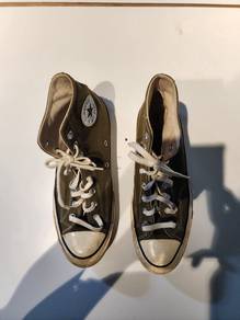 Kasut Converse
