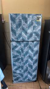 Peti Sejuk Sharp 2pintu
