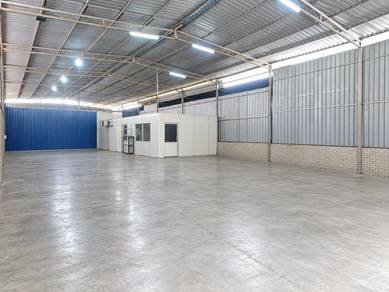 Warehouse / Factory For Rent in Permatang Tinggi,PNG