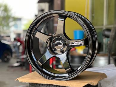 Sport Rim Baru 18 Advan GT Engraved Glossy Black S