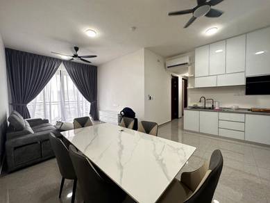 Condominium For Rent in Muze @ PICC