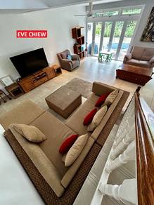Condominium For Sale in Signal Hill Tower