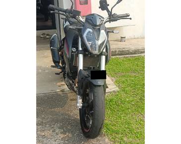 Benelli 150S