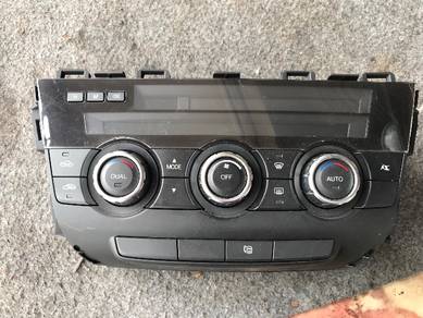 No 15-12-31 Mazda CX5 Aircond Switch Jpn