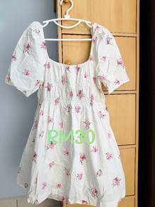 White/ off white floral printed dress