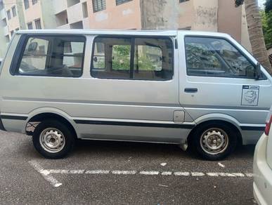 Nissan Vanette in Bukit Beruang, MLK