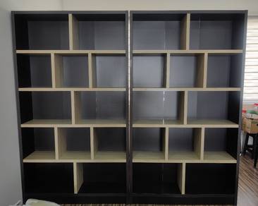 Modern Wooden Bookshelf/Cabinet (Dismantable)