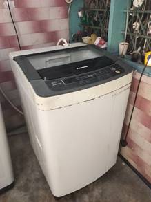 MESIN BASUH jenama PANASONIC 8kg