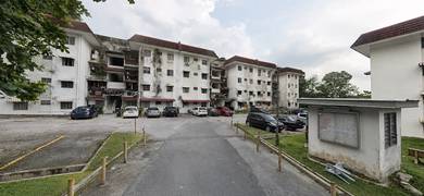 Apartment For Sale in Kenanga