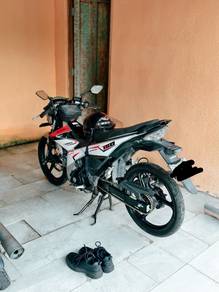 Suzuki Raider R150