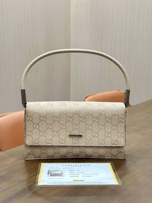 Gucci Madison GG Canvas Shoulder