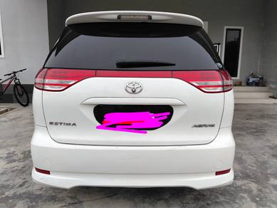 Toyota Estima in Ipoh, PRK