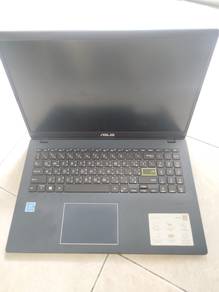 ASUS VivoBook E510MA – Clean Condition